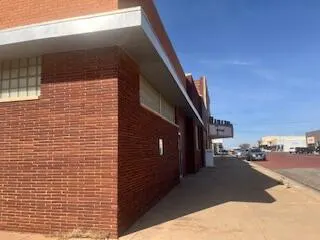 Photo 37 — 402 W Main Street, Brownfield, TX 79316