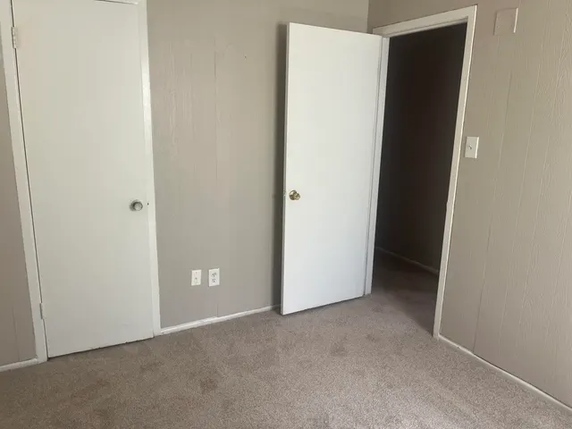 Photo 8 — 806 Vanda Avenue, Lubbock, TX 79403