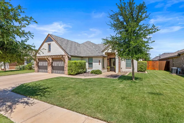 Photo 2 — 12209 Jordan Avenue, Lubbock, TX 79423