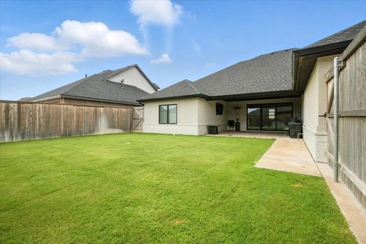 Photo 31 — 604 N 9th Street, Wolfforth, TX 79382