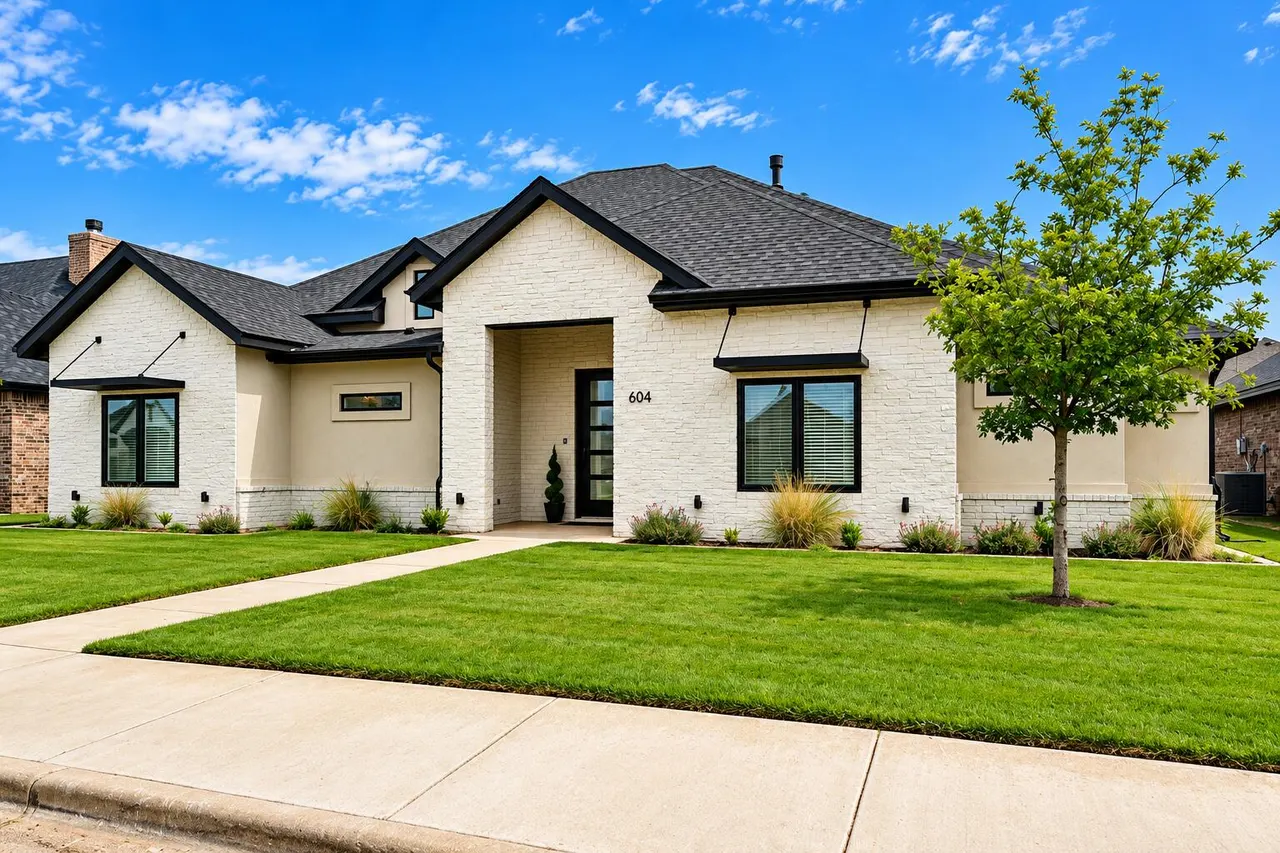 Front exterior — 604 N 9th Street, Wolfforth, TX 79382