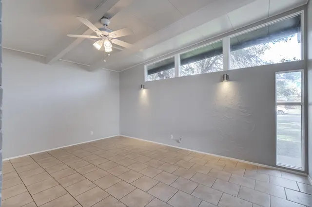 Photo 8 — 2105 57th Street, Lubbock, TX 79412