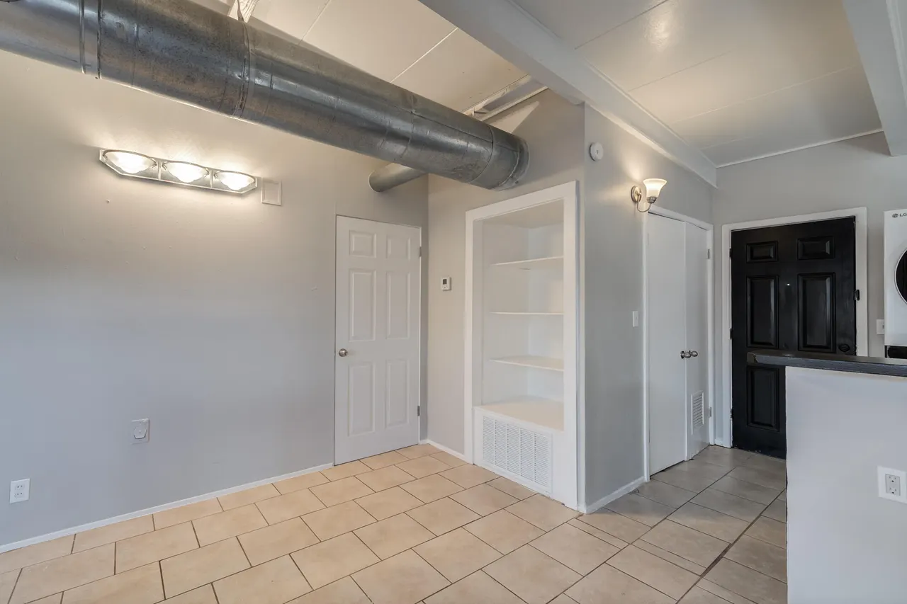 Photo 21 — 2105 57th Street, Lubbock, TX 79412