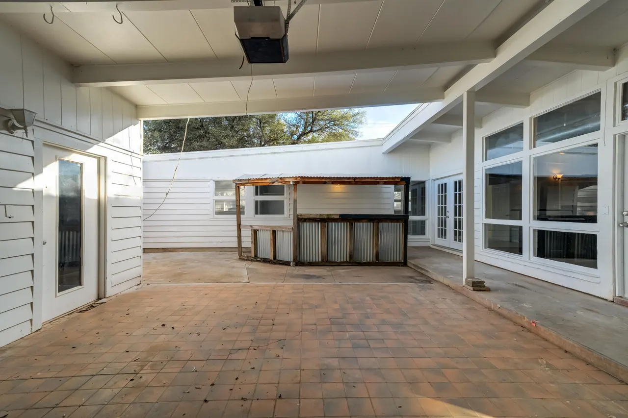 Photo 43 — 2105 57th Street, Lubbock, TX 79412