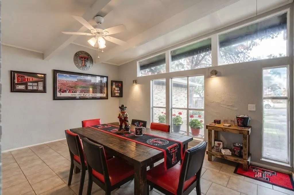 Photo 7 — 2105 57th Street, Lubbock, TX 79412