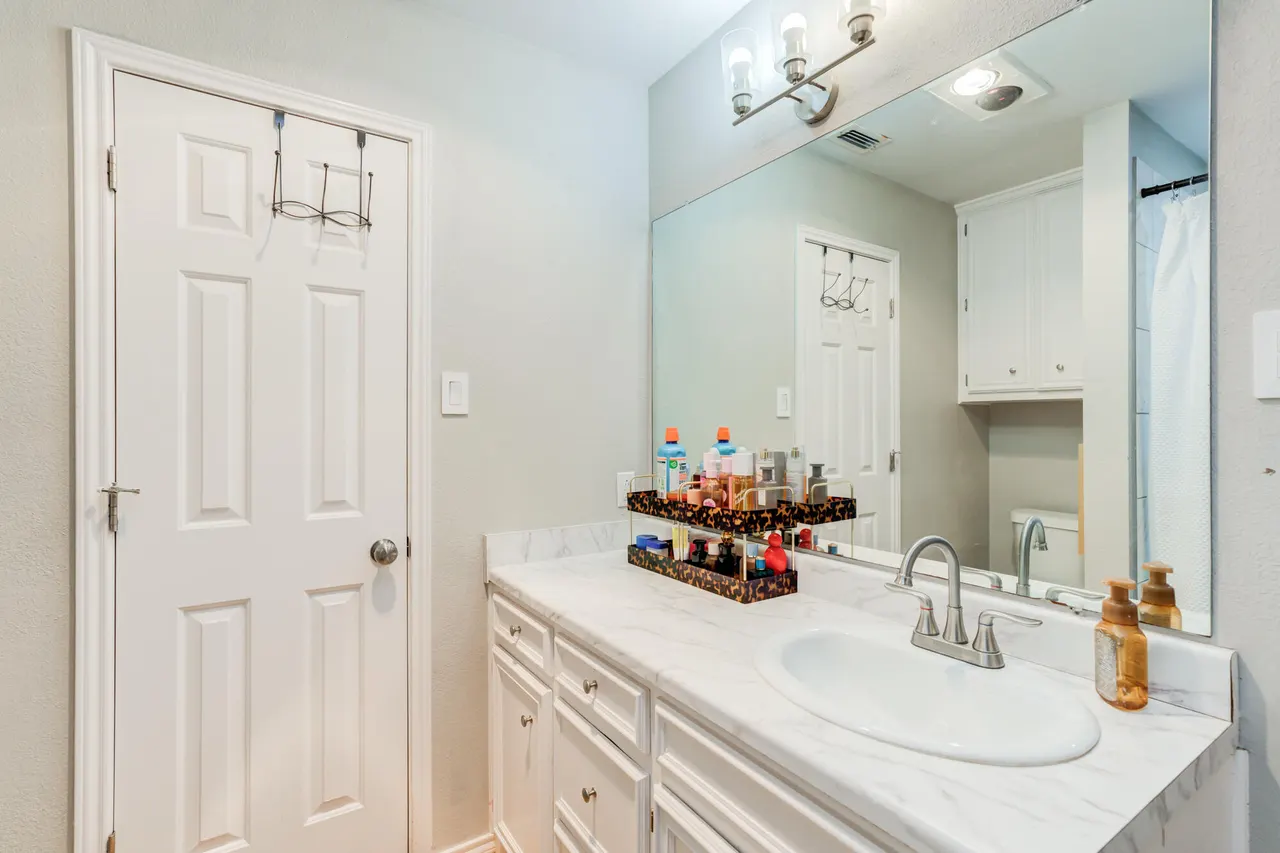 Photo 21 — 2108 93rd Place, Lubbock, TX 79423