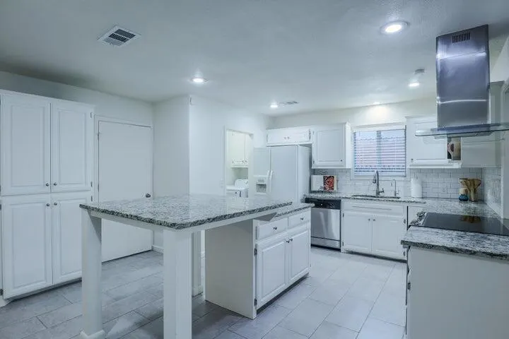 Photo 9 — 3108 46th Street, Lubbock, TX 79413