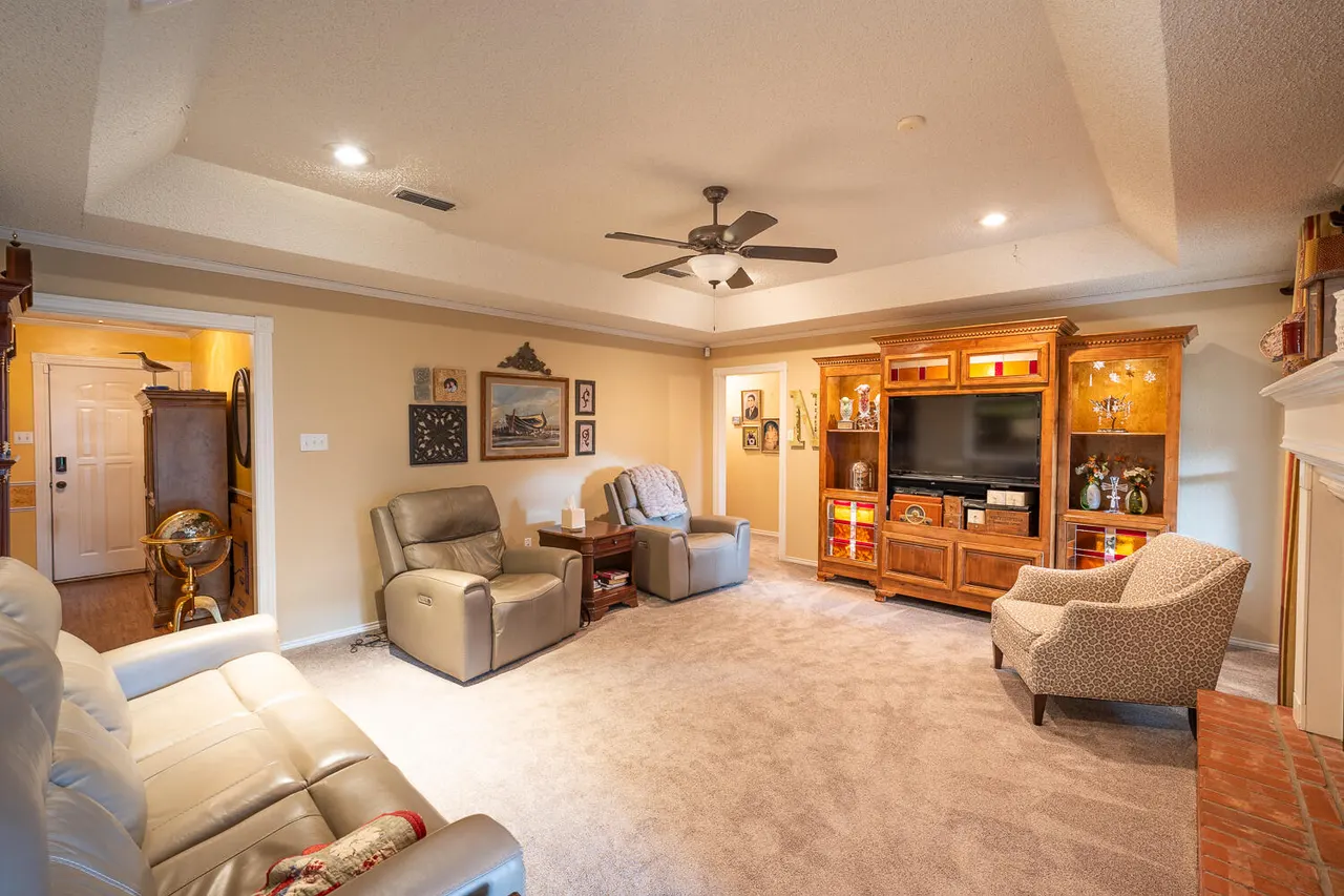 Photo 4 — 6003 75th Street, Lubbock, TX 79424