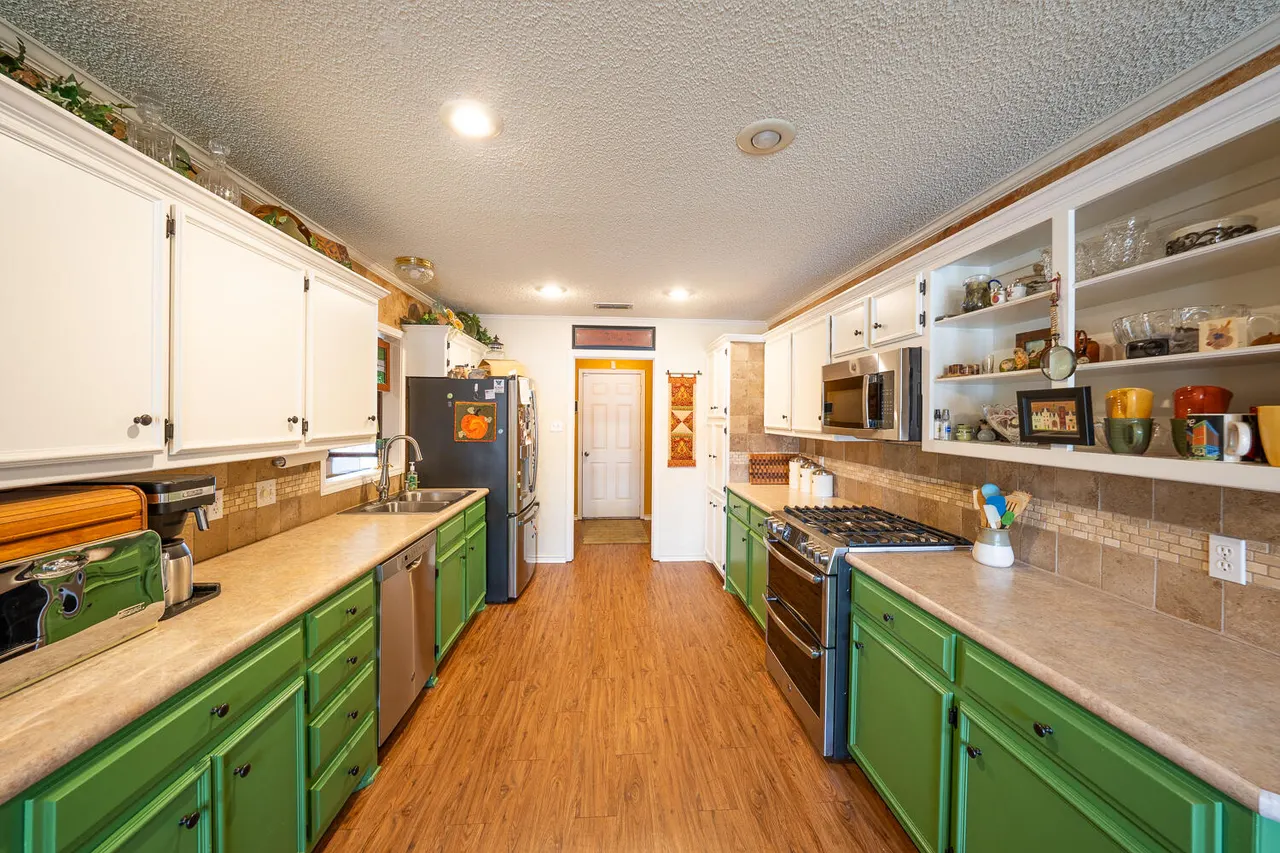 Photo 3 — 6003 75th Street, Lubbock, TX 79424