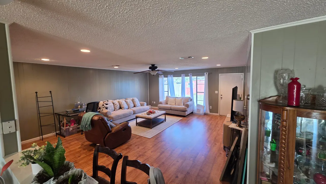 Photo 5 — 2110 39th Street, Lubbock, TX 79412
