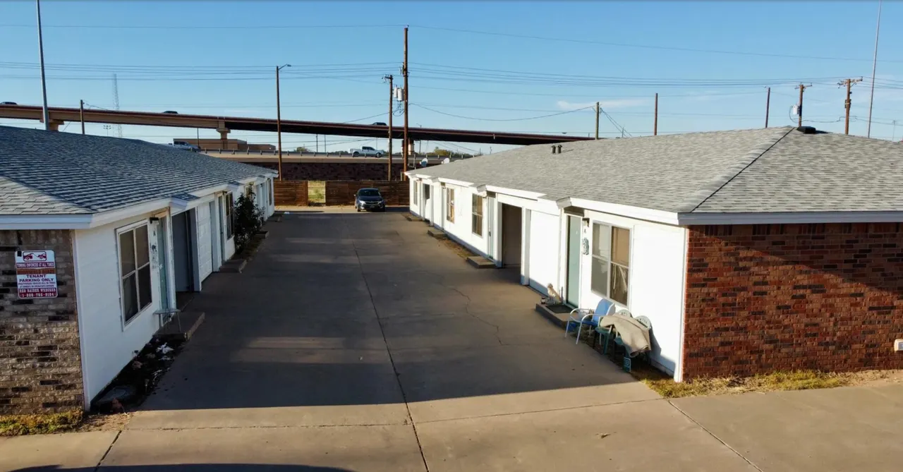 Photo 24 — 5610 Brownfield Drive, Lubbock, TX 79414