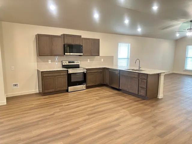 Photo 7 — 15424 Fulton Avenue, Lubbock, TX 79424