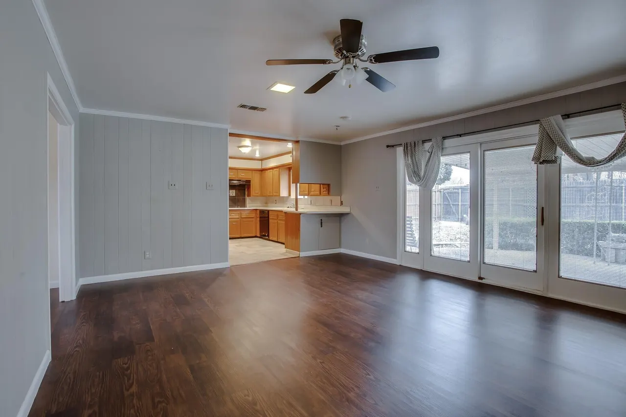 Photo 6 — 3608 43rd Street, Lubbock, TX 79413