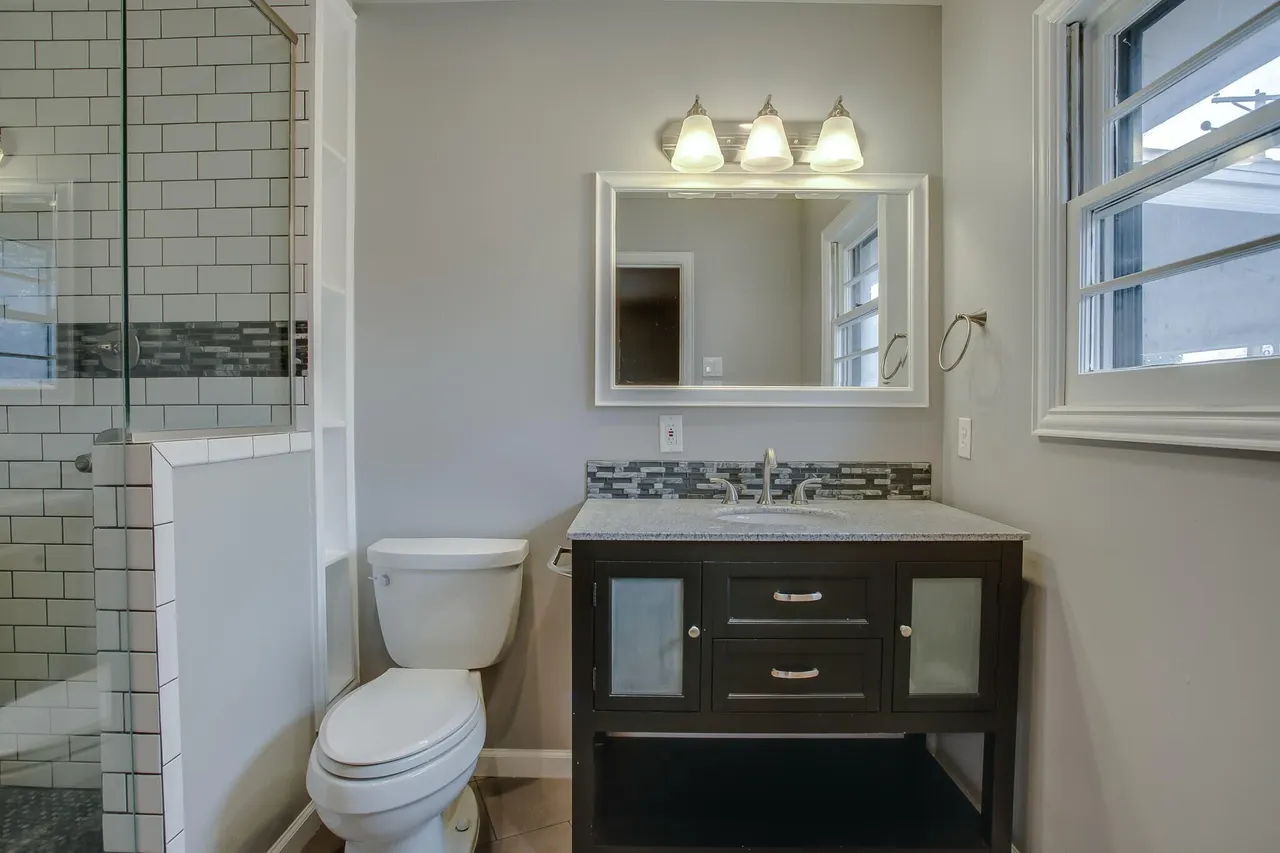 Photo 10 — 3608 43rd Street, Lubbock, TX 79413
