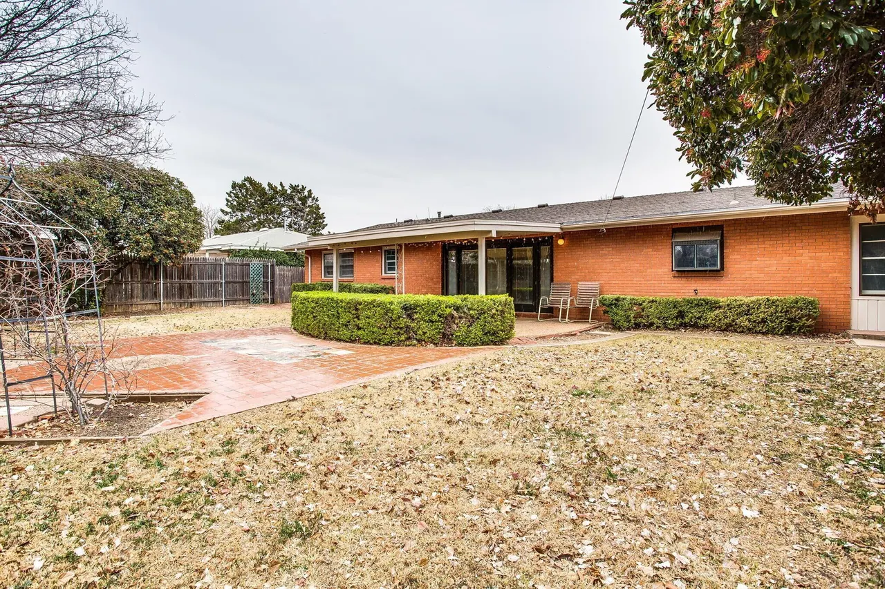 Photo 16 — 3608 43rd Street, Lubbock, TX 79413