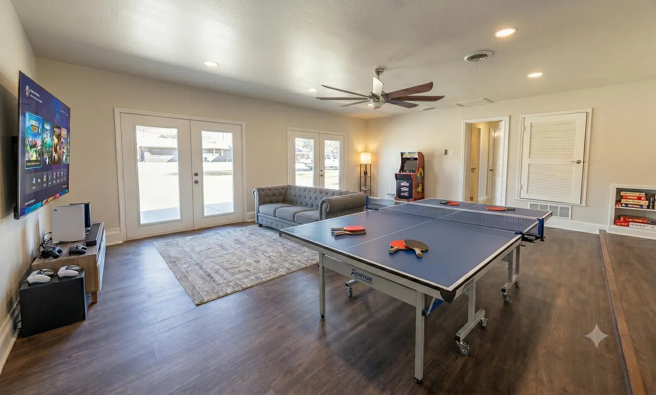 Photo 17 — 1304 8th Street, Shallowater, TX 79363