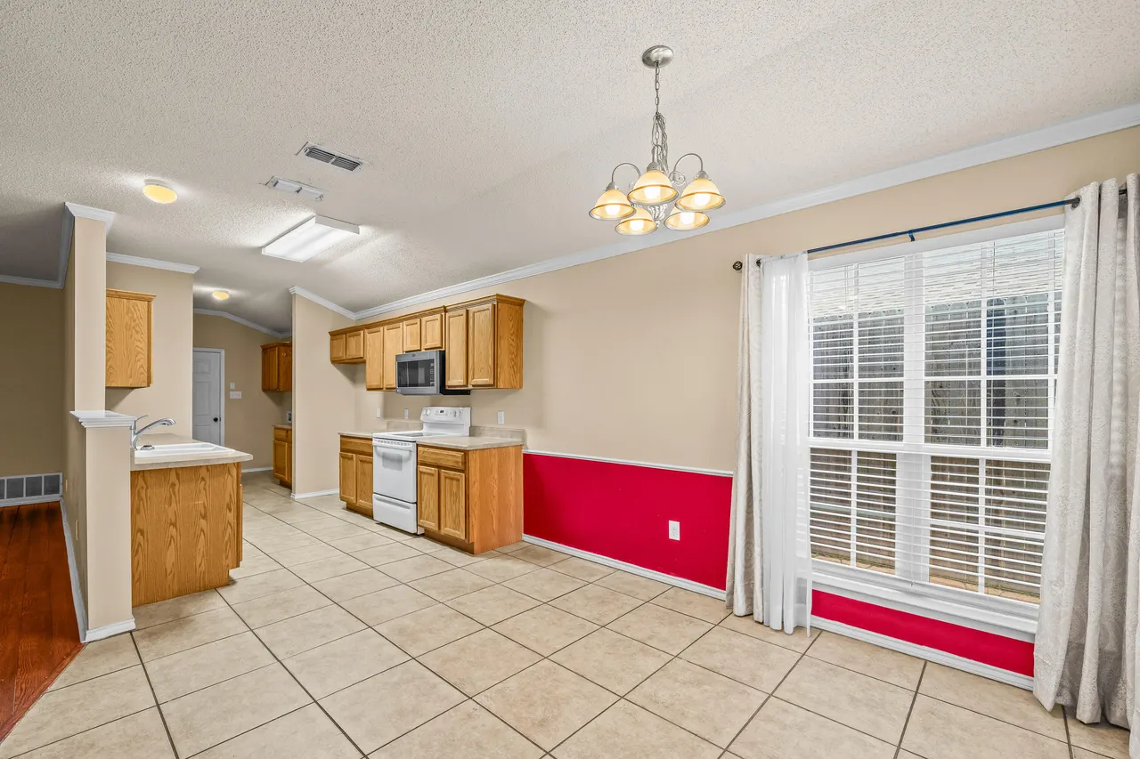 Photo 10 — 6704 89th Street, Lubbock, TX 79424