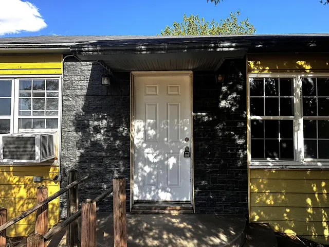 Photo 2 — 850 S 12th Street, Slaton, TX 79364