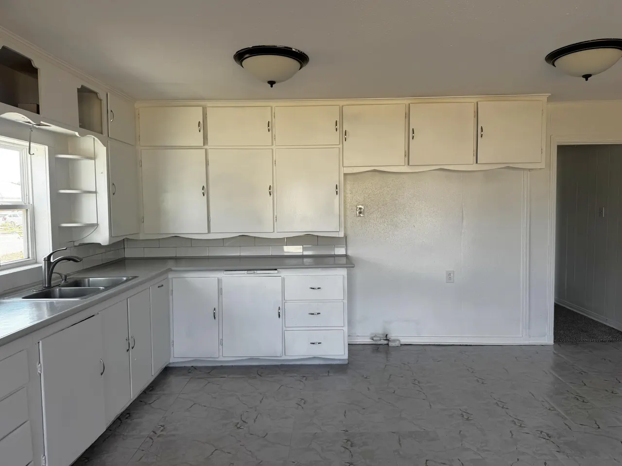 Photo 6 — 850 S 12th Street, Slaton, TX 79364