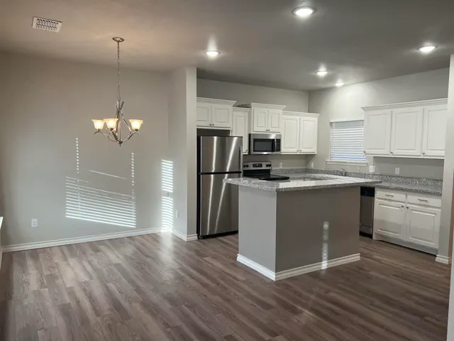 Photo 3 — 6040 24th Street APT 7, Lubbock, TX 79407