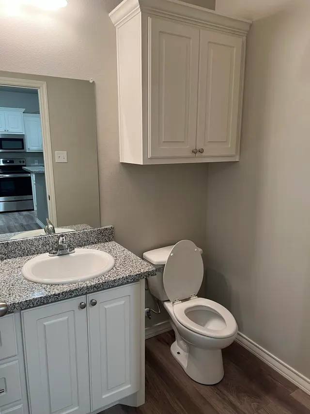 Photo 6 — 6040 24th Street APT 7, Lubbock, TX 79407
