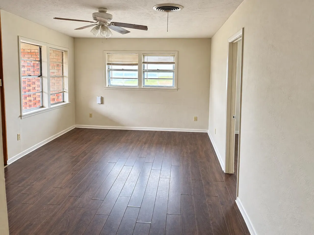 Photo 7 — 520 N 11th Street, Memphis, TX 79245