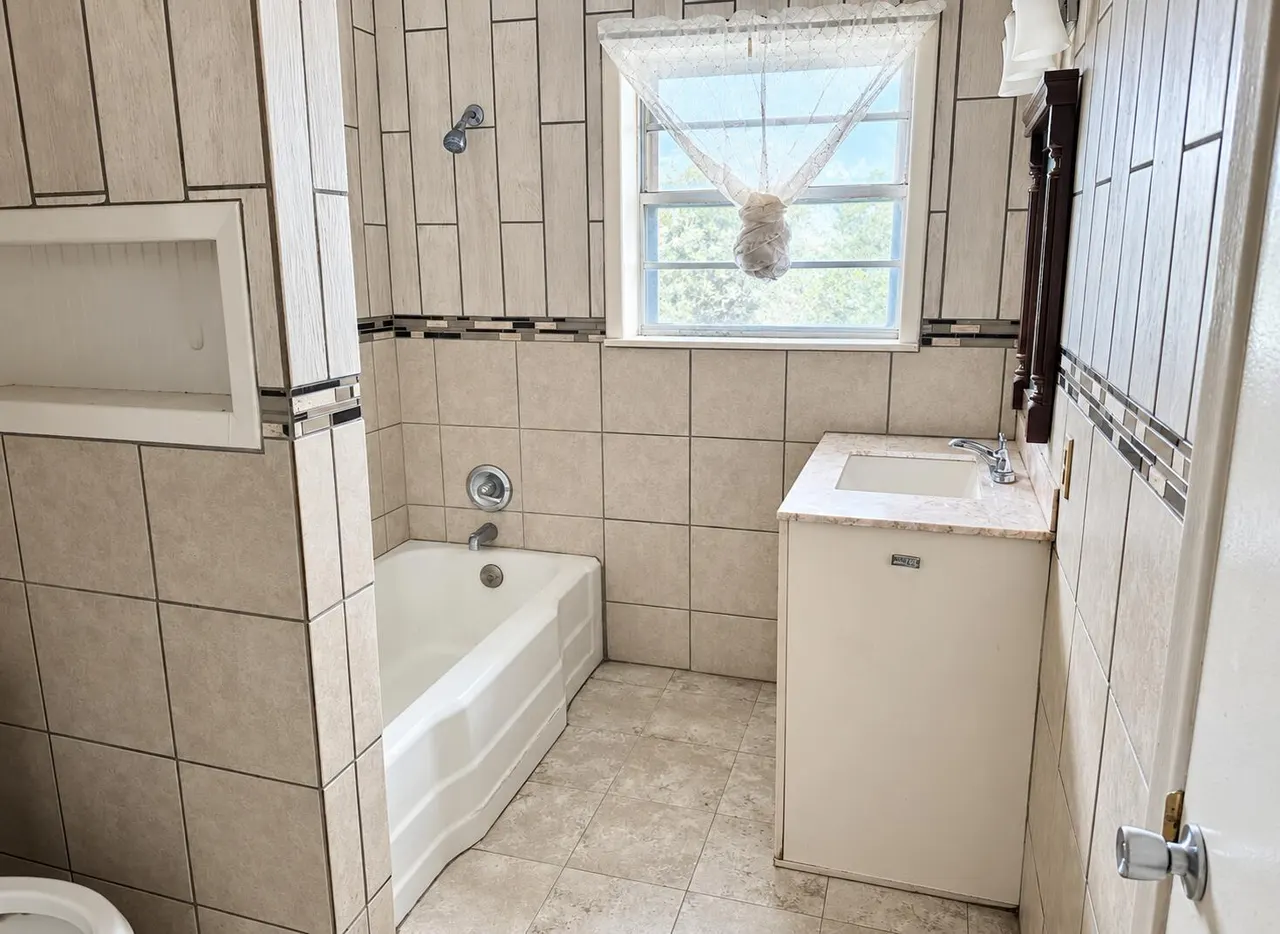 Photo 20 — 520 N 11th Street, Memphis, TX 79245