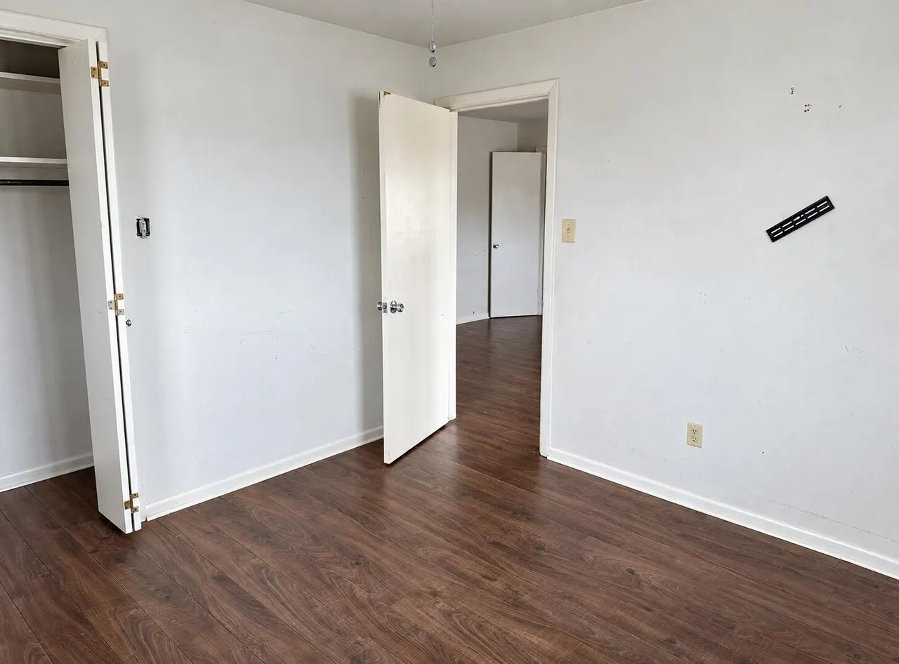 Photo 14 — 520 N 11th Street, Memphis, TX 79245