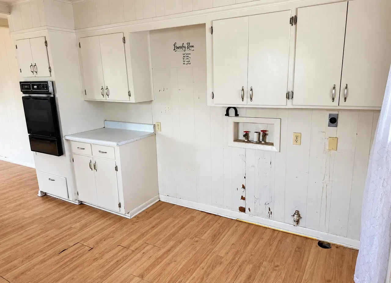 Photo 9 — 520 N 11th Street, Memphis, TX 79245