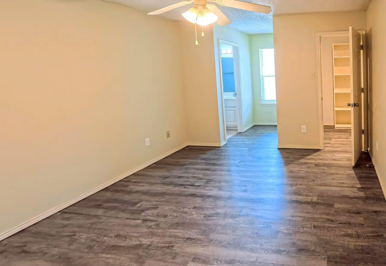 Photo 6 — 3102 110th Street B, Lubbock, TX 79423