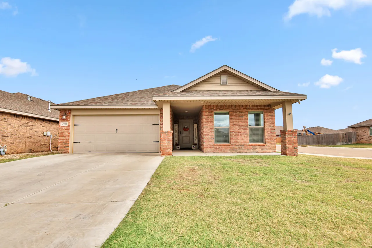 Front exterior — 2911 Valencia Avenue, Lubbock, TX 79407