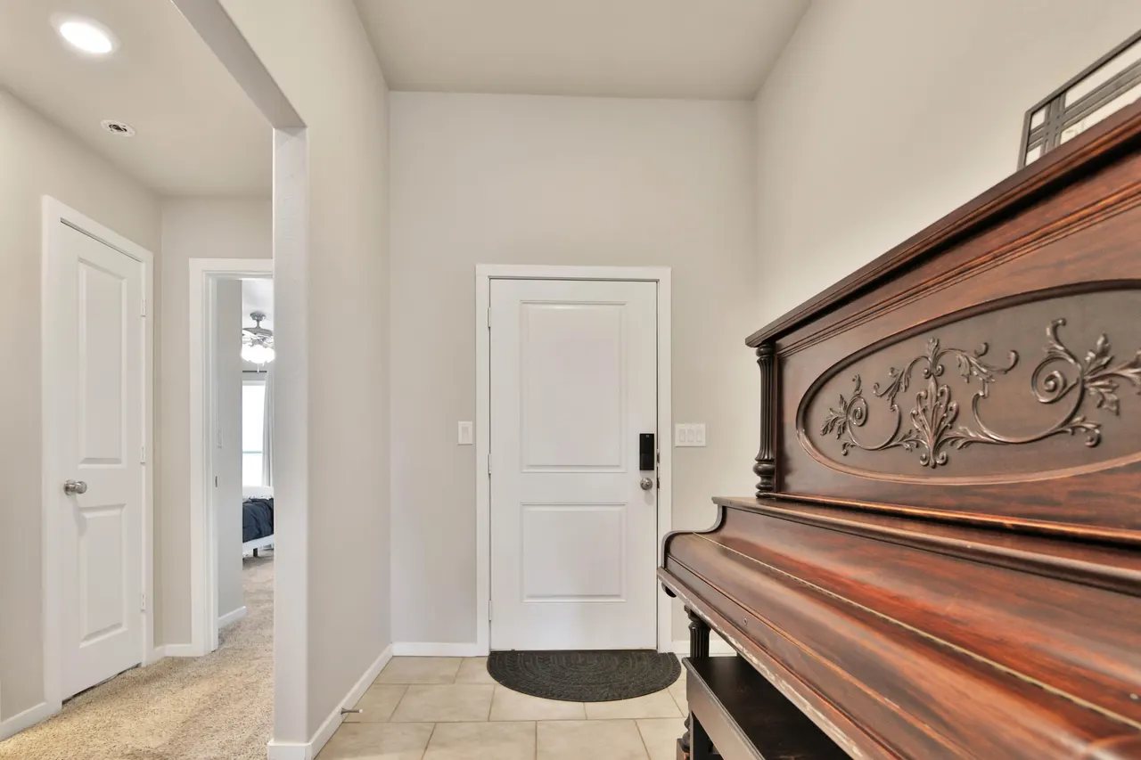Photo 4 — 2911 Valencia Avenue, Lubbock, TX 79407