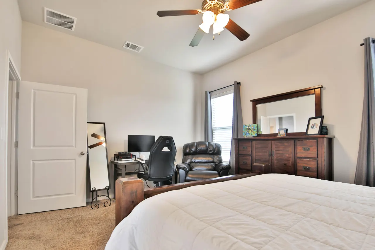 Photo 18 — 2911 Valencia Avenue, Lubbock, TX 79407