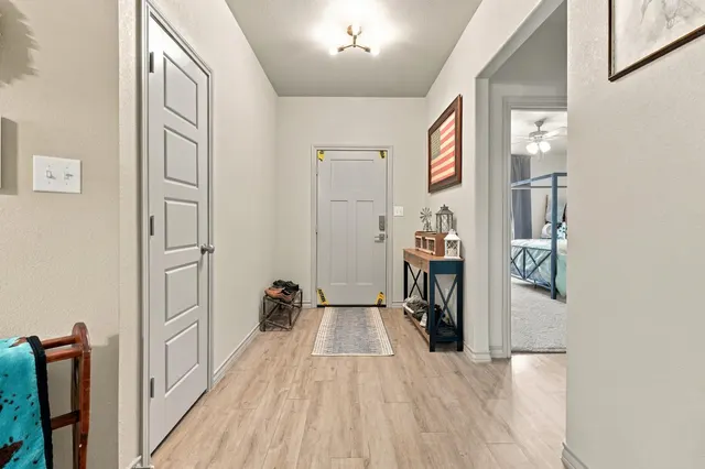 Photo 2 — 7101 22nd Street, Lubbock, TX 79407