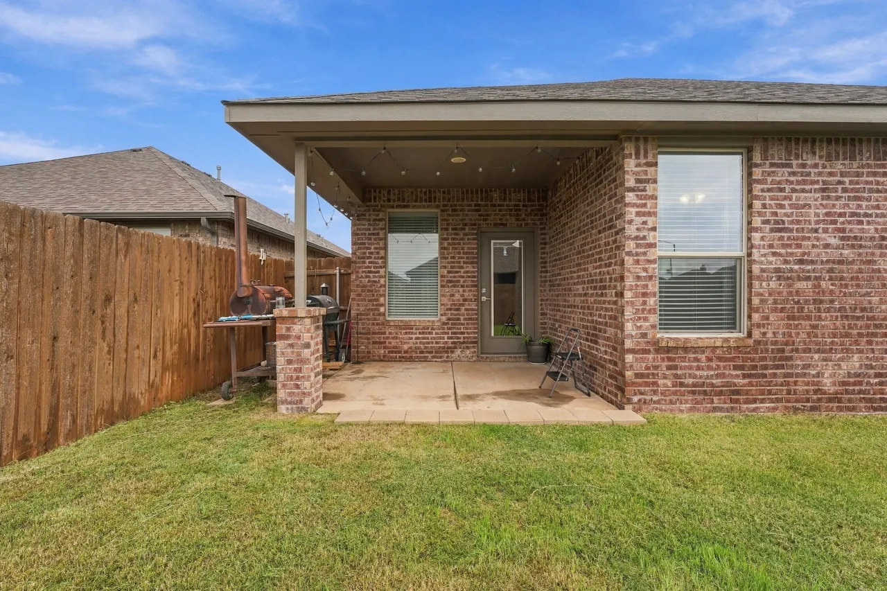 Photo 23 — 7101 22nd Street, Lubbock, TX 79407