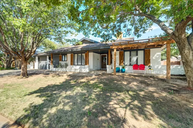 Photo 2 — 5420 88th Street, Lubbock, TX 79424