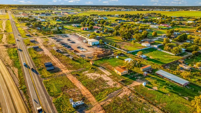 Photo 3 — 1628 130th Street, Lubbock, TX 79423