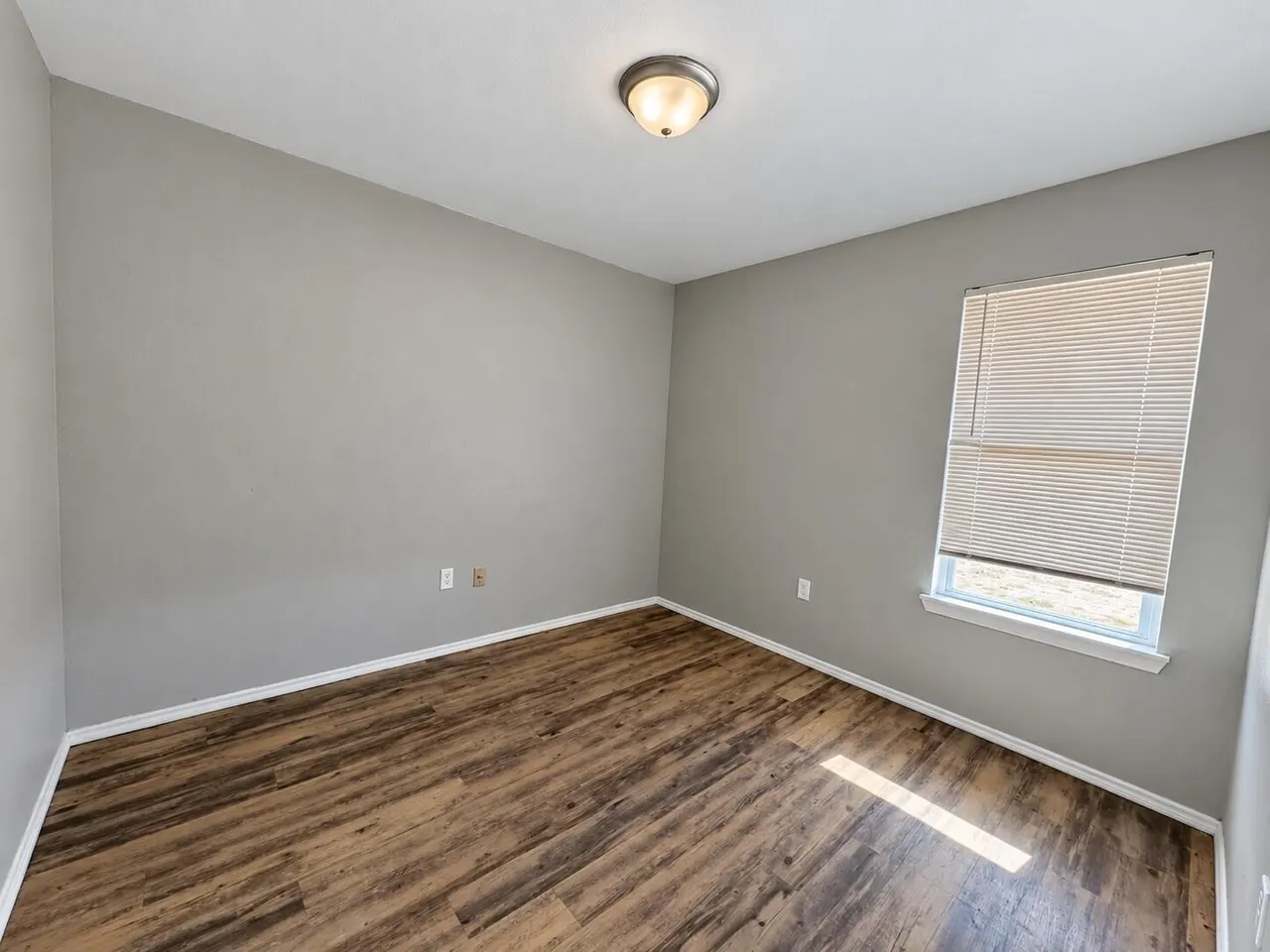 Photo 15 — 3606 E 3rd Place, Lubbock, TX 79403