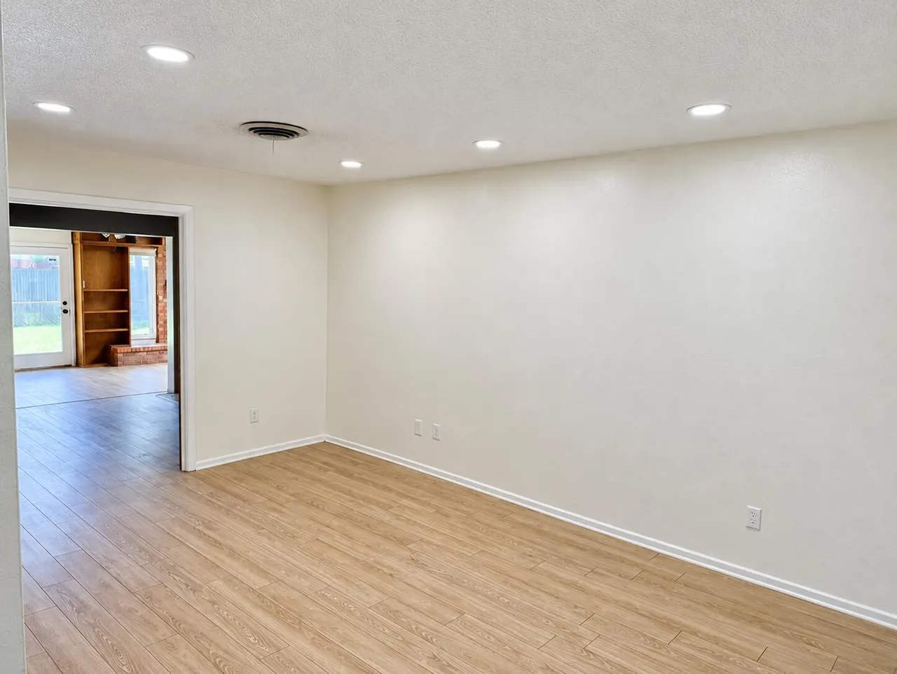 Photo 2 — 5425 46th Street, Lubbock, TX 79414