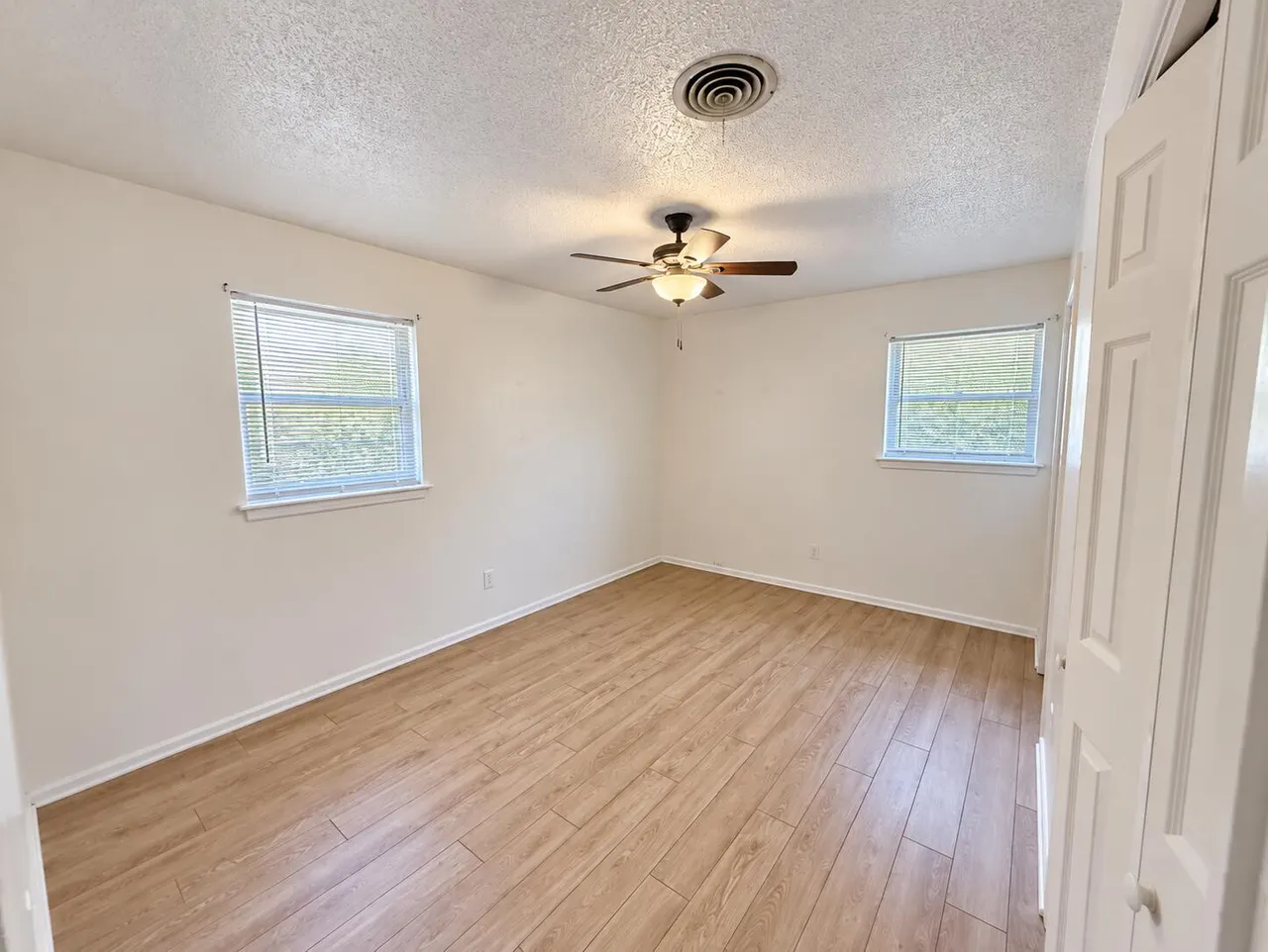 Photo 11 — 5425 46th Street, Lubbock, TX 79414