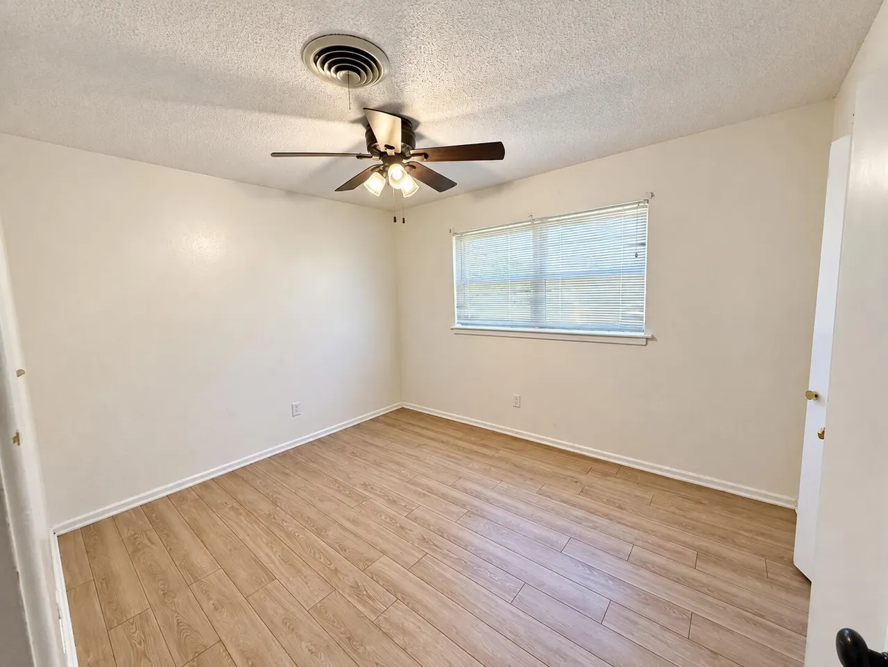 Photo 17 — 5425 46th Street, Lubbock, TX 79414
