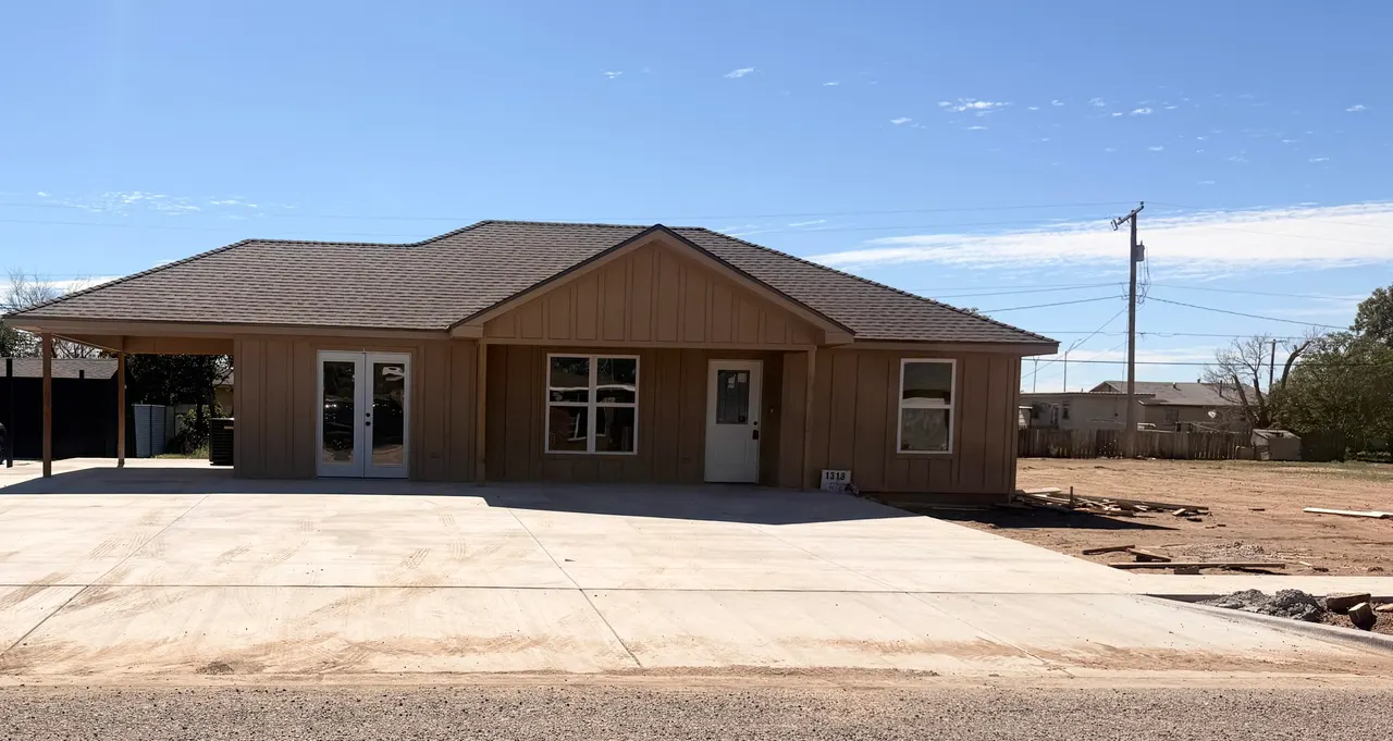 Photo 3 — 1318 E Rice Street, Lubbock, TX 79403