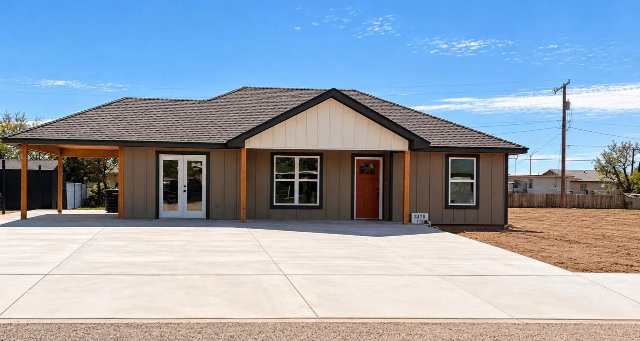 Front exterior — 1318 E Rice Street, Lubbock, TX 79403
