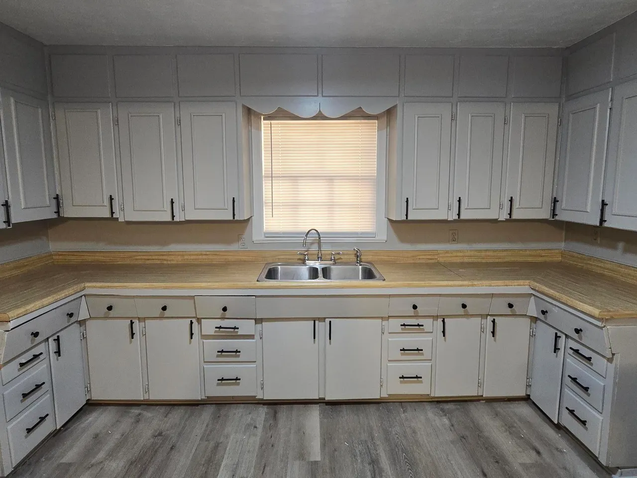 Photo 6 — 1404 S 14th Street, Lamesa, TX 79331