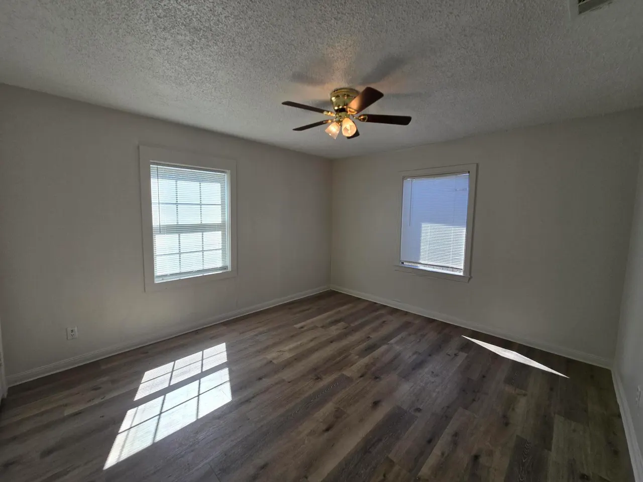 Photo 9 — 1404 S 14th Street, Lamesa, TX 79331