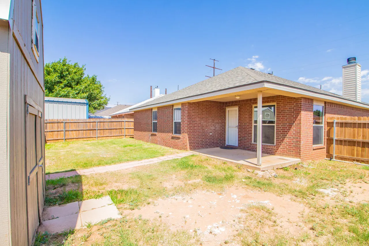 Photo 21 — 5733 106th Street, Lubbock, TX 79424