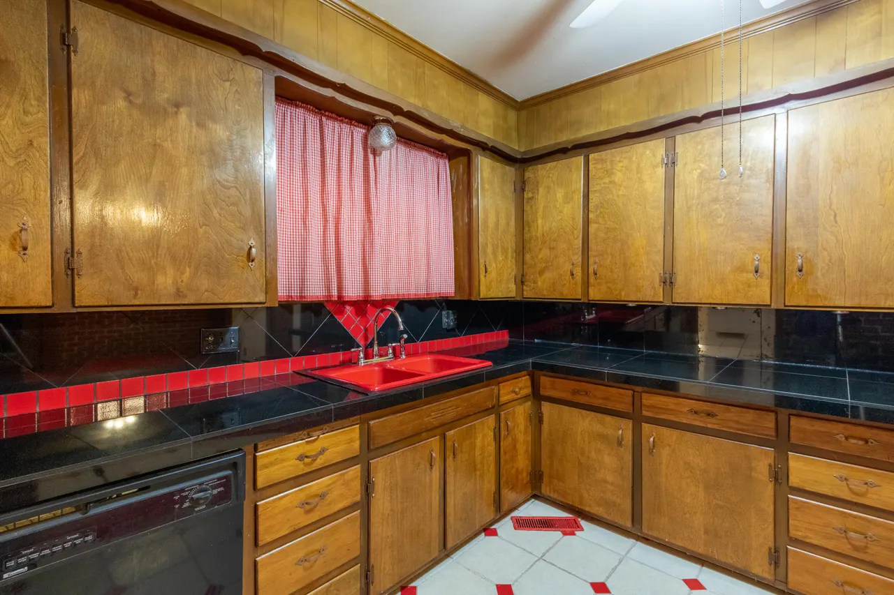 Photo 29 — 709 80th Street, Lubbock, TX 79404