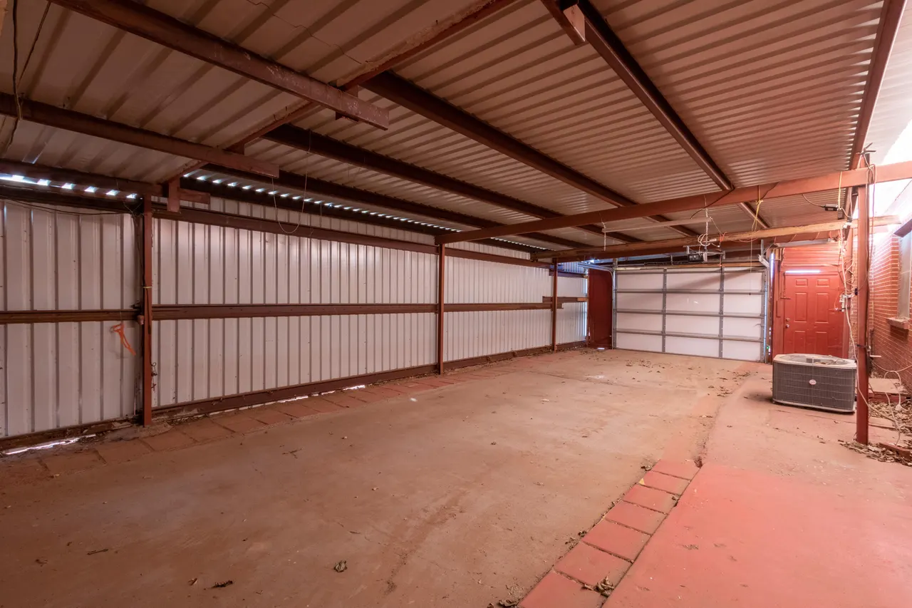 Photo 37 — 709 80th Street, Lubbock, TX 79404