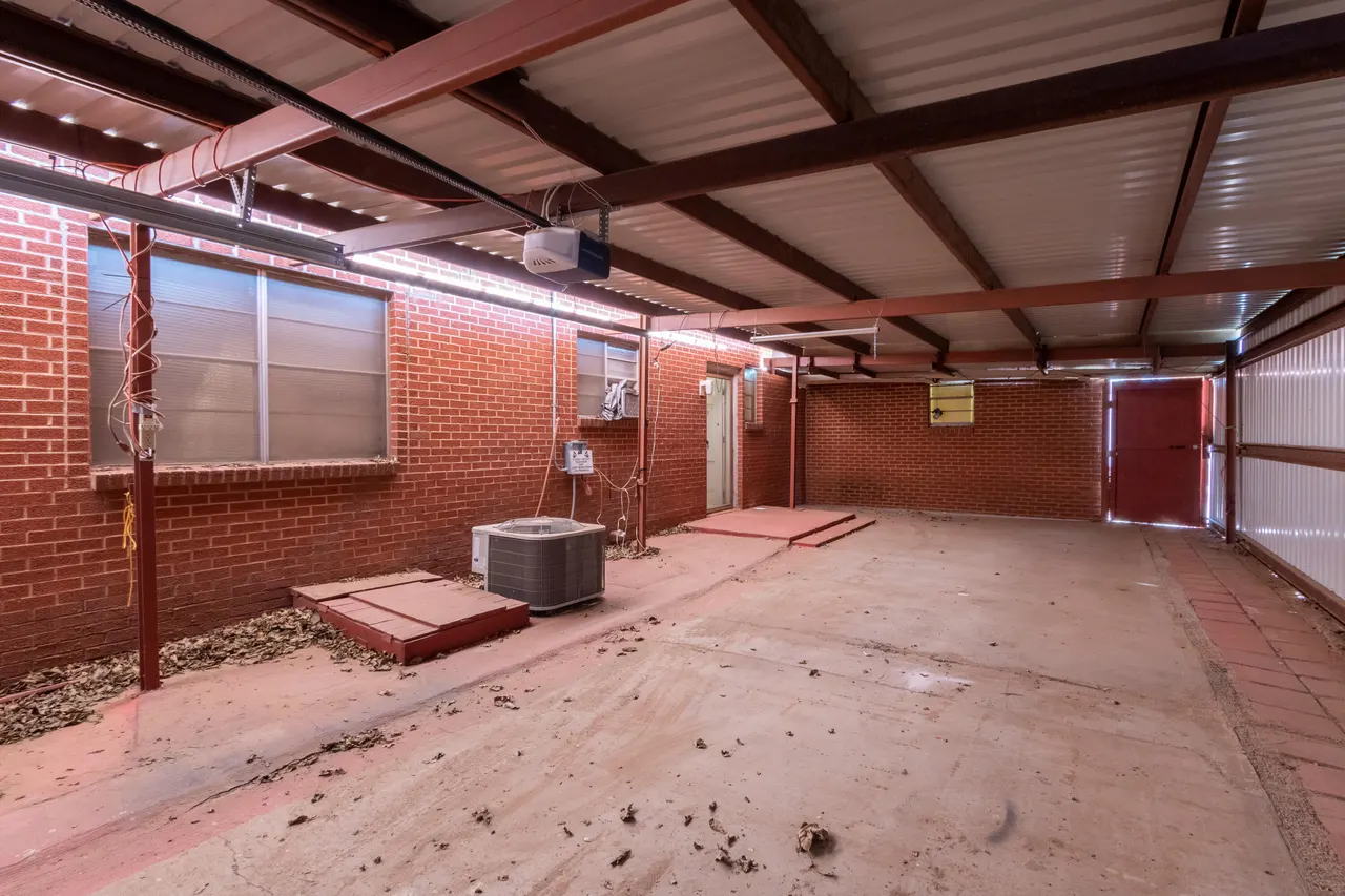 Photo 38 — 709 80th Street, Lubbock, TX 79404