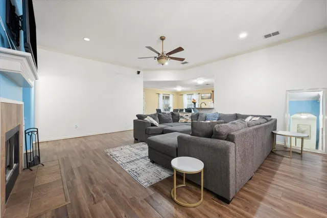 Photo 6 — 6116 100th Street, Lubbock, TX 79424